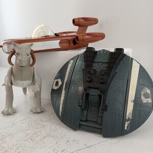 Vintage Star Wars Tauntaun Landspeeder Battlestar Galactica Cylon Raider Lot